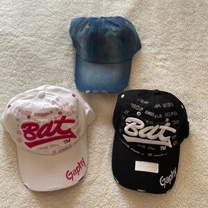 Bundle baseball caps